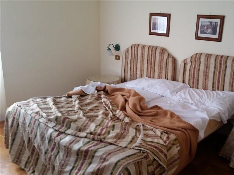 Tk Hotel - Ex Ares سان جيوفاني لا بونت المظهر الخارجي الصورة