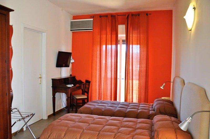 Tk Hotel - Ex Ares سان جيوفاني لا بونت المظهر الخارجي الصورة
